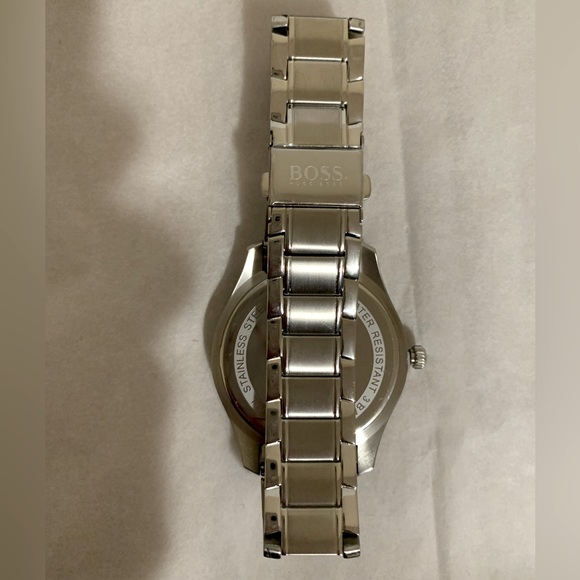 Hugo Boss Men’s Watch - Picture 7 of 11
